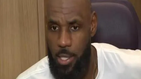 维尼修斯直面沙特转会传闻，队友透露巨额转会费难以抗拒