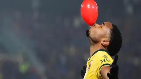 卡斯特羅沙超杯練習賽表現未達標，迎來決戰時刻或為最後機會