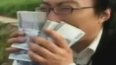 FIFA系列赛数据分析：热度规避策略